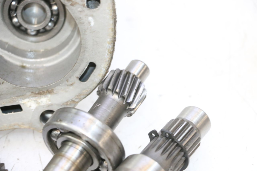 photo de TRANSMISSION ROUE  JM MOTORS SANTANA 50 (2014 - 2023) - Focus structure