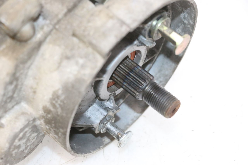 photo de TRANSMISSION ROUE  JM MOTORS SANTANA 50 (2014 - 2023) - Points de fixation