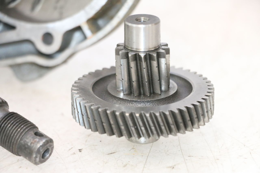 photo de TRANSMISSION ROUE  PIAGGIO TYPHOON 50 (2000 - 2009) - Zoom composants