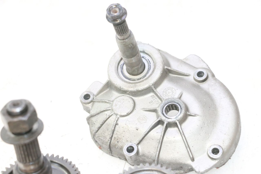 photo de TRANSMISSION ROUE PIAGGIO TYPHOON 50 (1993 - 1999) - Points de fixation