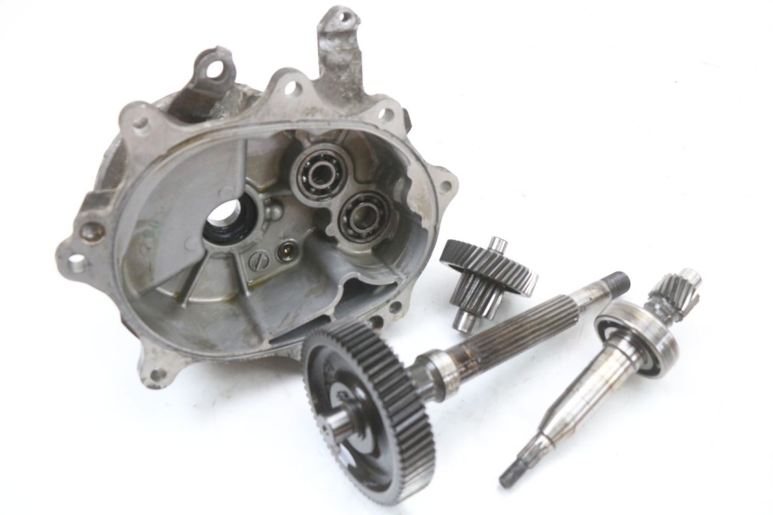 photo de TRANSMISSION ROUE  SUZUKI UH BURGMAN 125 (2002 - 2006) - Détail de la pièce