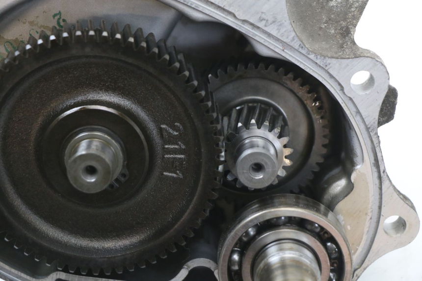 photo de TRANSMISSION ROUE  SUZUKI UH BURGMAN 125 (2002 - 2006) - Zoom état d’usage