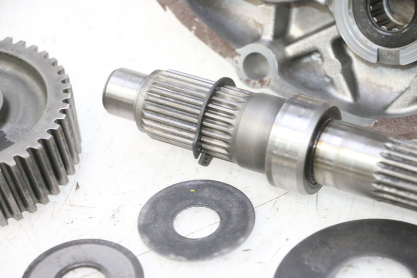 photo de TRANSMISSION ROUE YAMAHA XMAX X-MAX 125 (2006 - 2009) - Aperçu profil