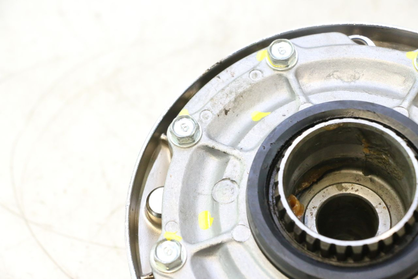 photo de TRANSMISSION ROUE  YAMAHA XV VIRAGO 535 (1988 - 2004) - Vue rapprochée