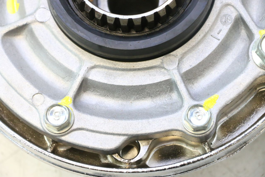 photo de TRANSMISSION ROUE  YAMAHA XV VIRAGO 535 (1988 - 2004) - Photo complémentaire