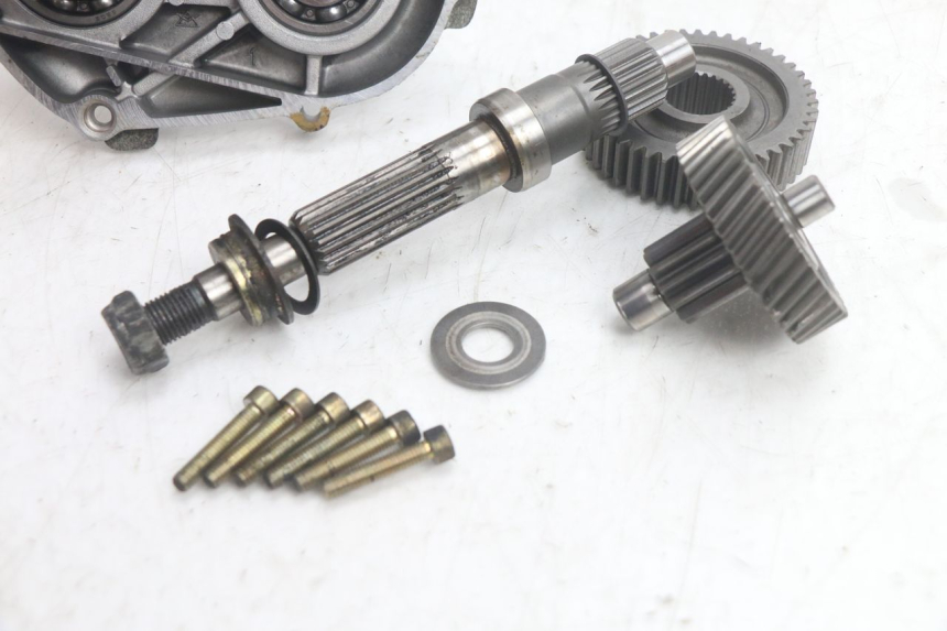 photo de TRANSMISSION ROUE YAMAHA YP MAJESTY 125 (1998 - 2001) - Vue d’ensemble
