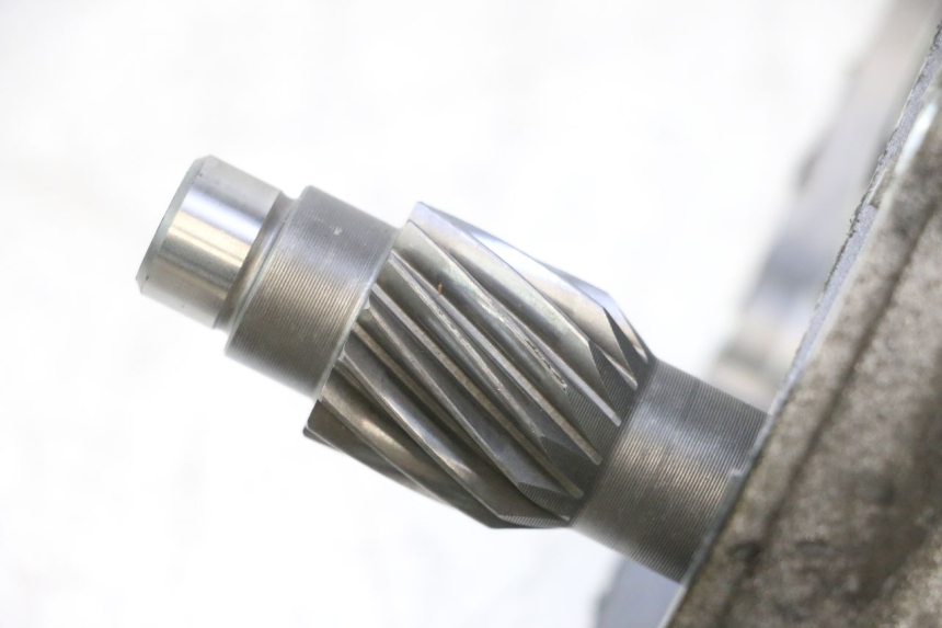 photo de TRANSMISSION ROUE YAMAHA YP MAJESTY 125 (2002 - 2006) - Photo complémentaire
