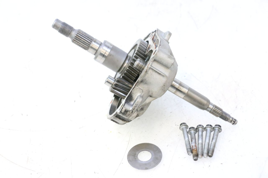 photo de TRANSMISSION ROUE  PIAGGIO ZIP IGET 4T 50 (2021 - 2023) - Gros plan technique