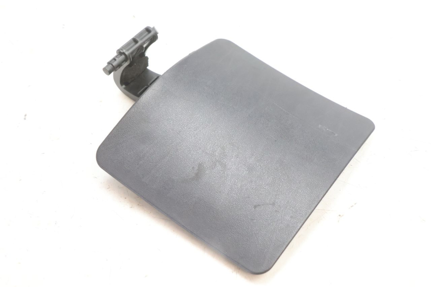 photo de TRAPPE ESSENCE SUZUKI BURGMAN 125 (2007 - 2014) - Détail de la pièce
