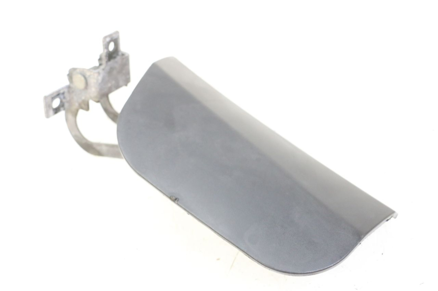 photo de TRAPPE ESSENCE HONDA FES S-WING SWING ABS 125 (2007 - 2015)