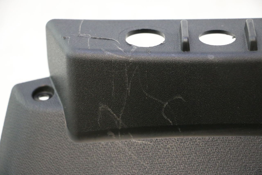photo de TRAPPE ESSENCE PIAGGIO MP3 HPE 530 (2022 - 2026) - Autre angle de vue