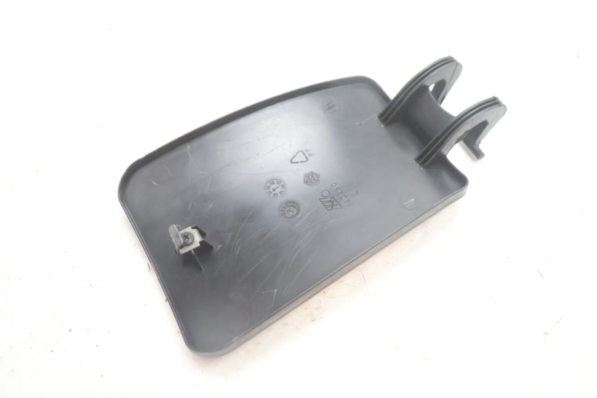 photo de TRAPPE ESSENCE PIAGGIO MP3 125 (2006 - 2014) - Gros plan technique