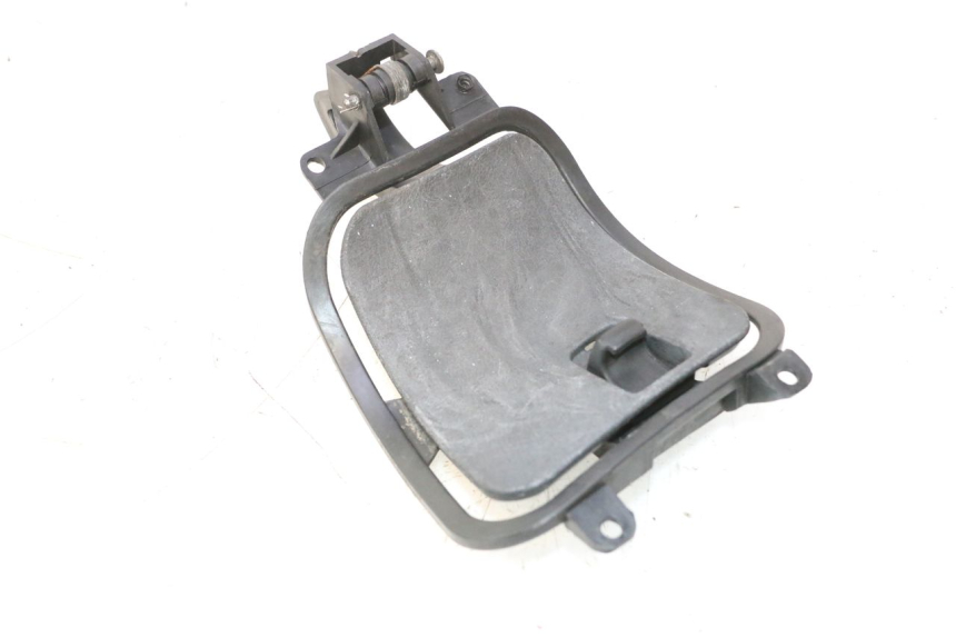 photo de TRAPPE ESSENCE YAMAHA XMAX X-MAX 125 (2006 - 2009) - Gros plan technique