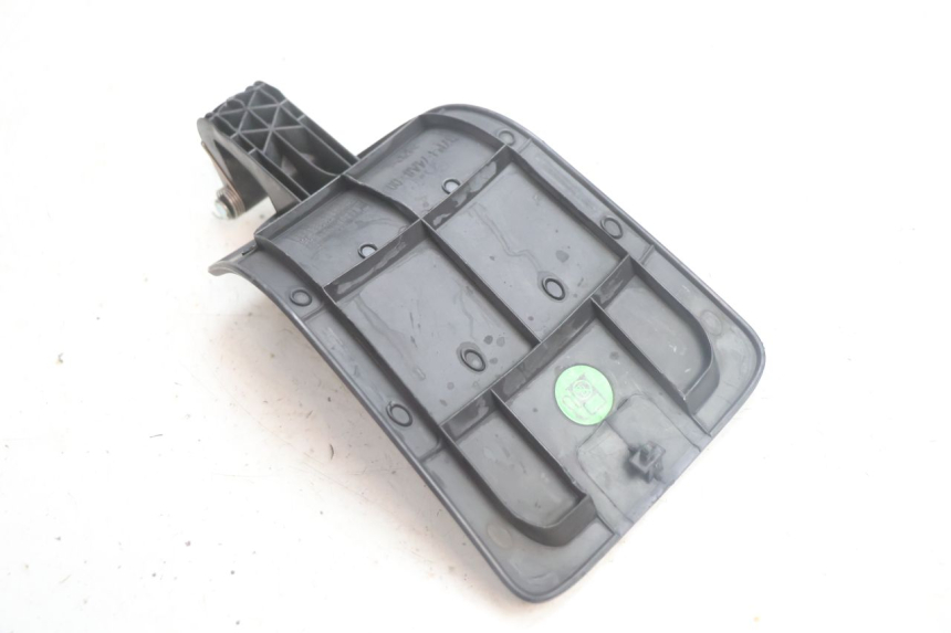 photo de TRAPPE ESSENCE YAMAHA X-MAX XMAX 125 (2010 - 2013) - Autre angle de vue