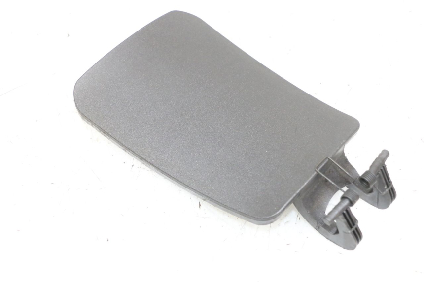 photo de TRAPPE ESSENCE PIAGGIO X8 125 (2004 - 2007) - Vue principale