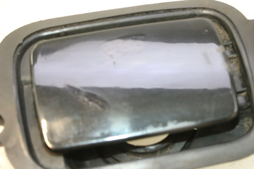 photo de TRAPPE ESSENCE YAMAHA YP MAJESTY 125 (2007 - 2010) - Détail de la pièce