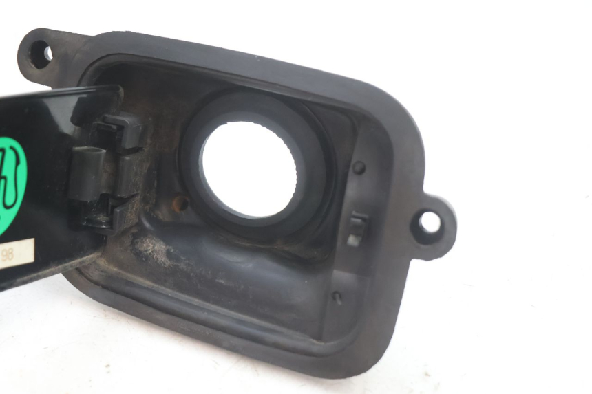 photo de TRAPPE ESSENCE YAMAHA YP MAJESTY 125 (2002 - 2006) - Points de fixation