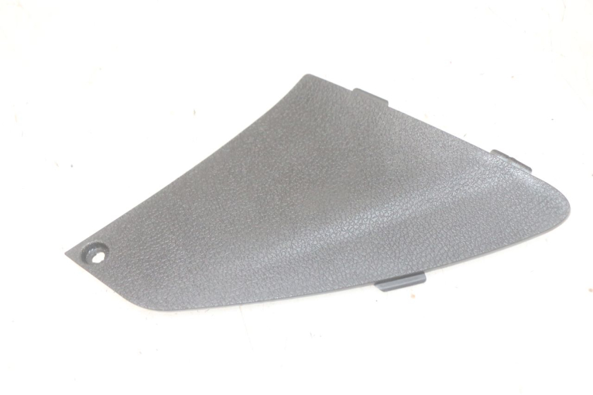 photo de TRAPPE DE VISITE AVANT PIAGGIO MP3 HPE 300 (2019 - 2026) - Vue principale