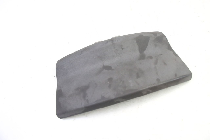 photo de TRAPPE DE VISITE AVANT PIAGGIO MP3 500 (2014 - 2016)