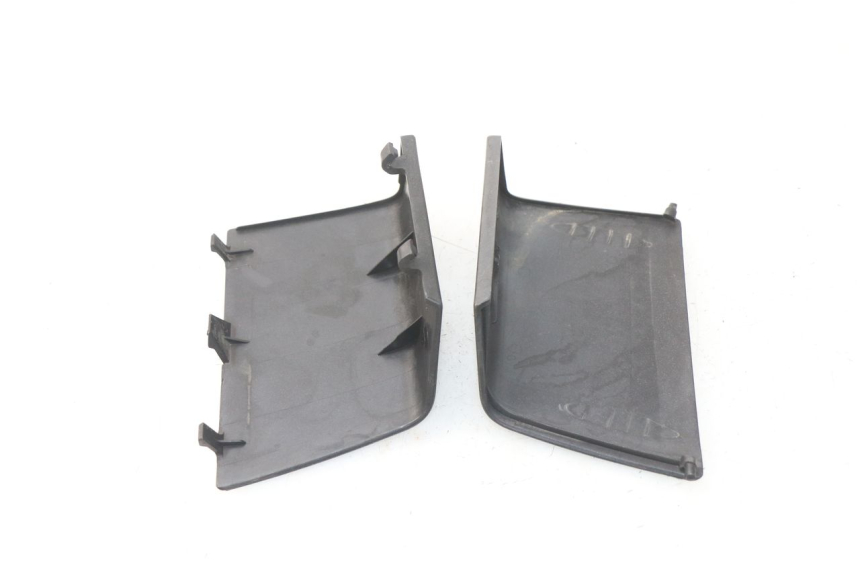 photo de TRAPPE DE VISITE AVANT PEUGEOT SATELIS 300 (2012 - 2015) - Zoom état d’usage