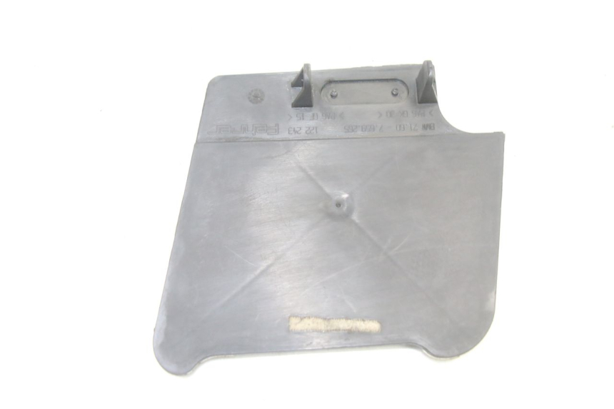photo de TRAPPE DE VISITE BMW C1 125 (2000 - 2003)