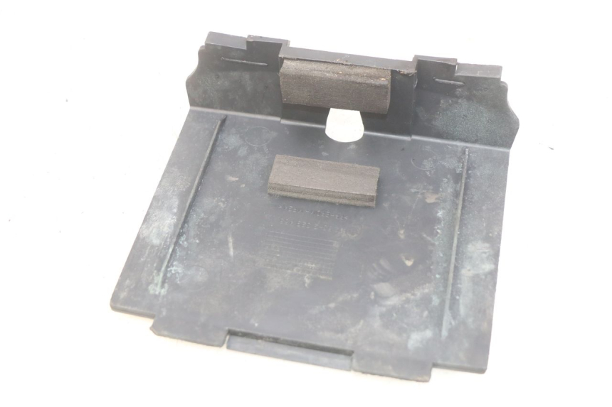 photo de TRAPPE DE VISITE BMW C1 125 (2000 - 2003)