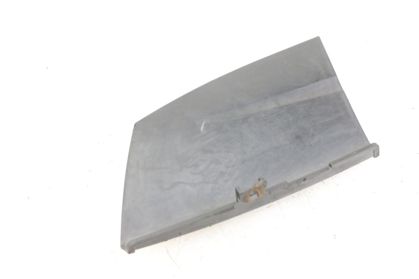 photo de TRAPPE DE VISITE DROITE HONDA FES S-WING SWING ABS 125 (2007 - 2015)