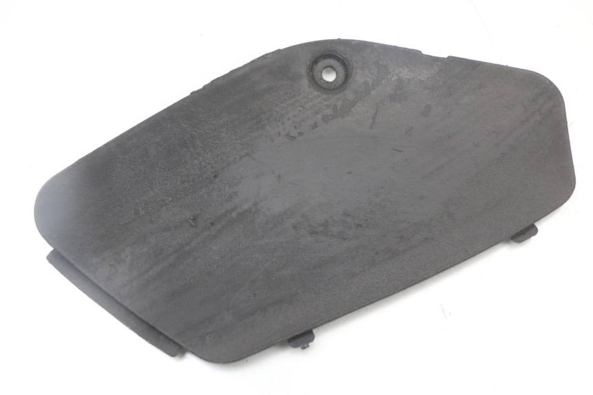 photo de TRAPPE DE VISITE DROITE PIAGGIO MP3 125 (2006 - 2014)