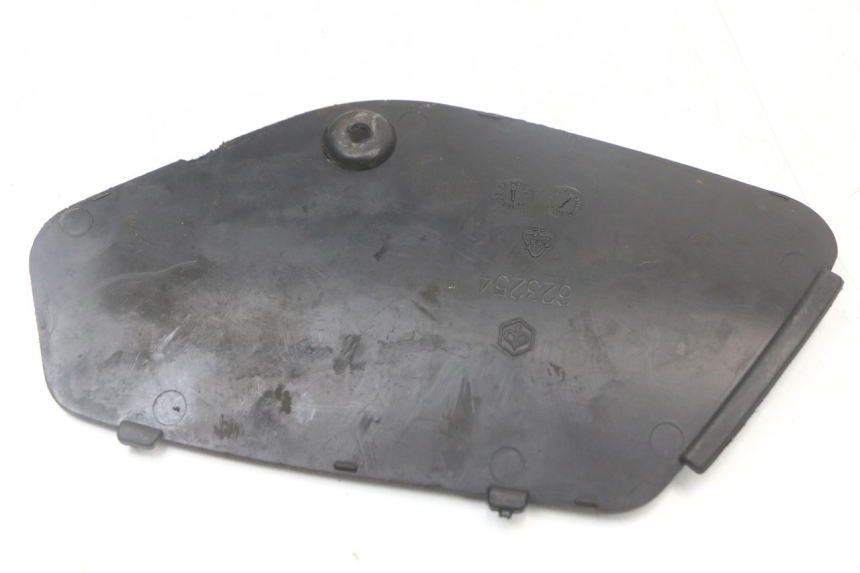 photo de TRAPPE DE VISITE DROITE PIAGGIO MP3 125 (2006 - 2014)