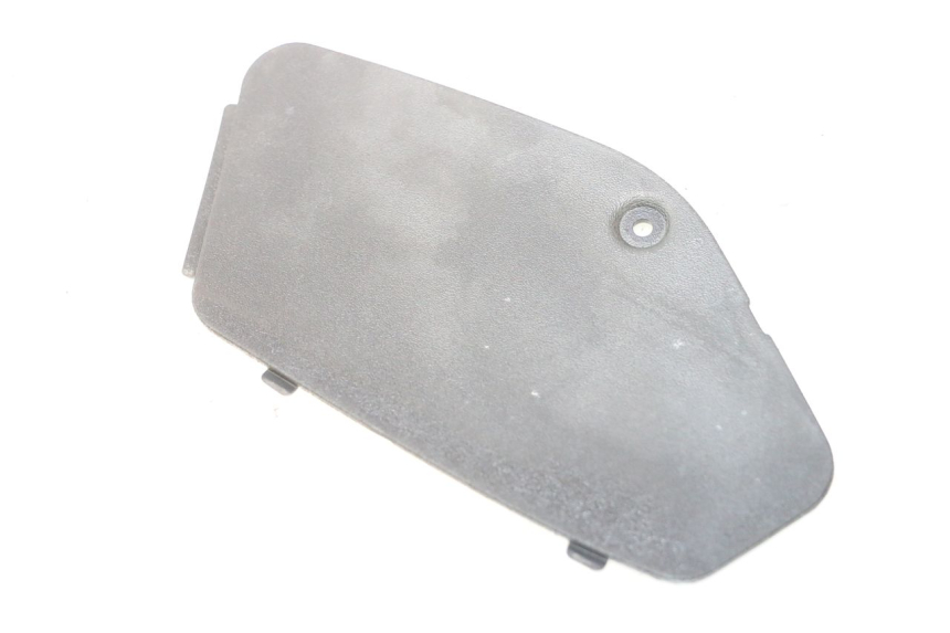 photo de TRAPPE DE VISITE DROITE PIAGGIO MP3 500 (2011 - 2015) - Vue principale