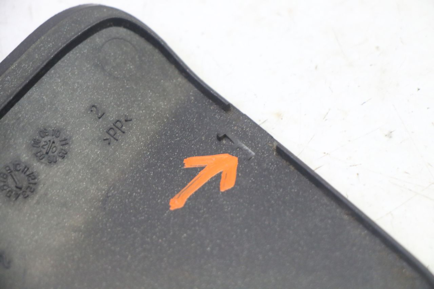 photo de  TRAPPE DE VISITE GAUCHE PEUGEOT SATELIS 125 (2006 - 2009)