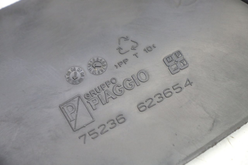photo de TRAPPE DE VISITE GAUCHE PIAGGIO XEVO - X EVO 125 (2007 - 2016)