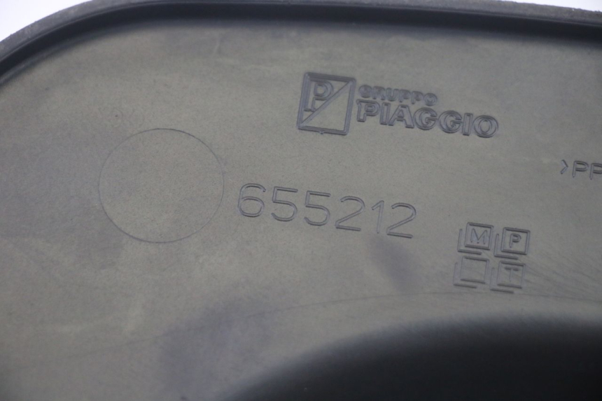 photo de TRAPPE DE VISITE PIAGGIO MP3 RL 250 (2007 - 2010) - Points de fixation