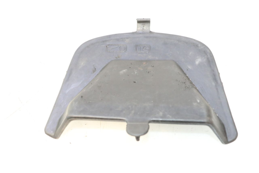 photo de TRAPPE DE VISITE PEUGEOT TREKKER TKR 50 (2005 - 2014) - Zoom état d’usage
