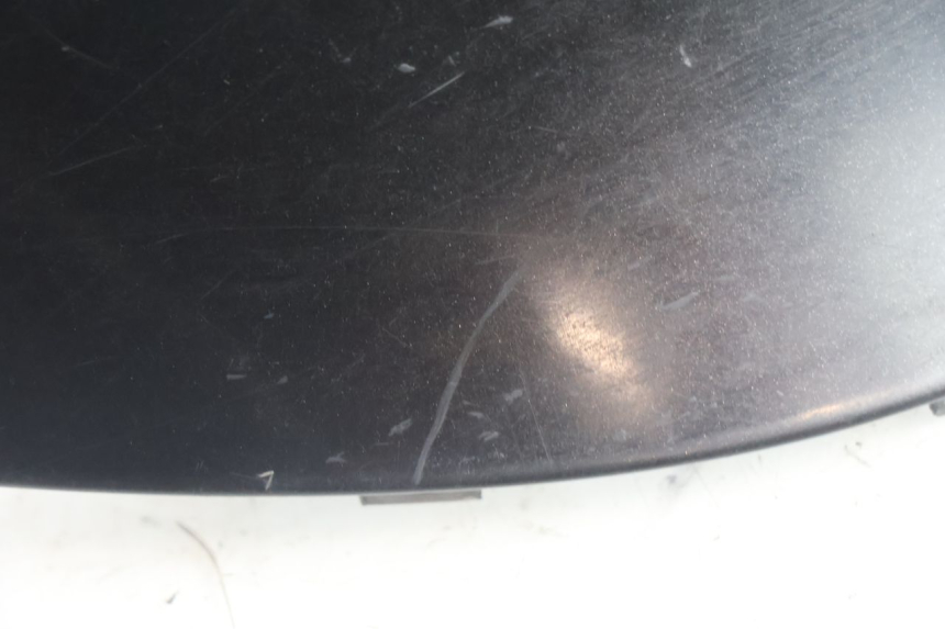 photo de TRAPPE DE VISITE PIAGGIO VESPA PRIMAVERA 2T 50 (2013 - 2018) - Autre angle de vue