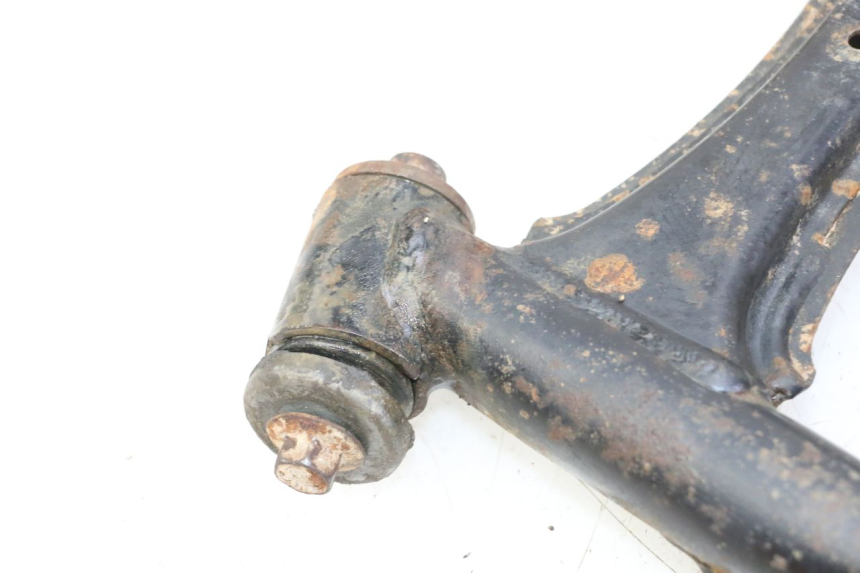 photo de TRIANGLE ARRIÈRE YAMAHA YFM GRIZZLY 550 (2008 - 2015)