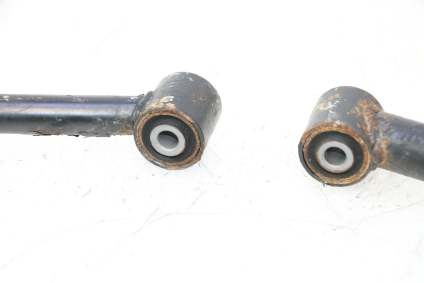 photo de TRIANGLE AVANT KYMCO MXU R 250 (2004 - 2010) - Zoom composants