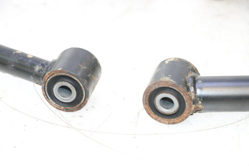 photo de TRIANGLE AVANT KYMCO MXU R 250 (2004 - 2010) - Vue rapprochée