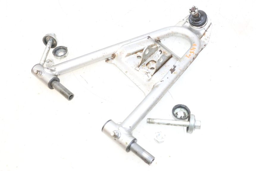 photo de TRIANGLE AVANT YAMAHA YFM R RAPTOR 250 (2008 - 2014) - Zoom composants