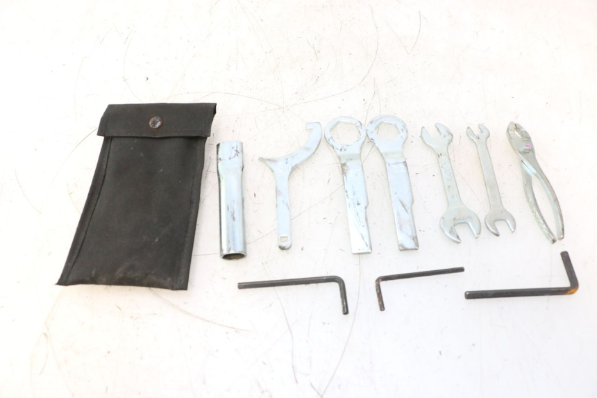 photo de TROUSSE A OUTILS KAWASAKI ER-6 ER6 F ABS 650 (2012 - 2016) - Vue principale