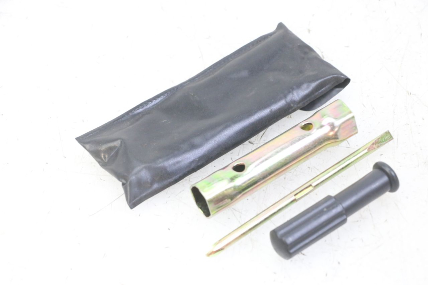 photo de TROUSSE A OUTILS SYM FIDDLE 3 III 50 (2014 - 2020)