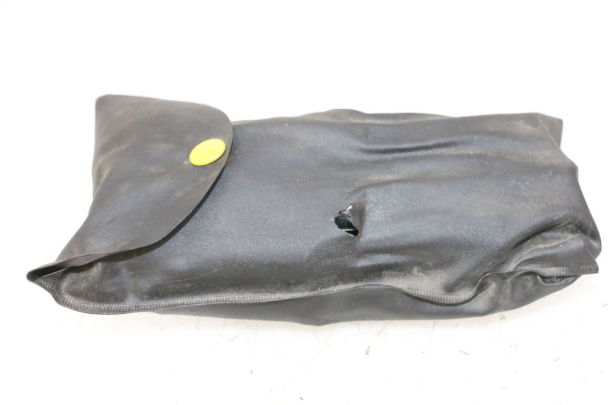 photo de TROUSSE A OUTILS YAMAHA FZ6 FAZER S2 600 (2007 - 2011)