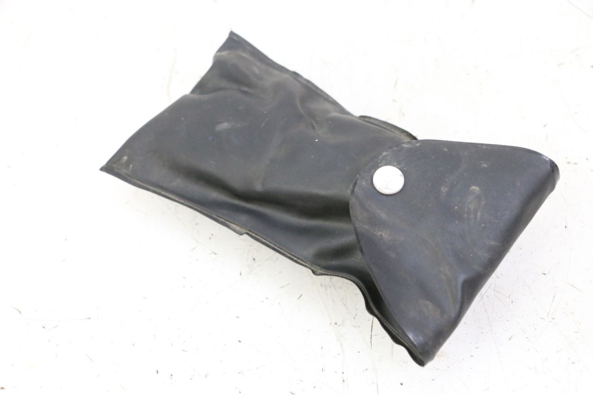 photo de TROUSSE A OUTILS SUZUKI GSR 750 (2011 - 2017)