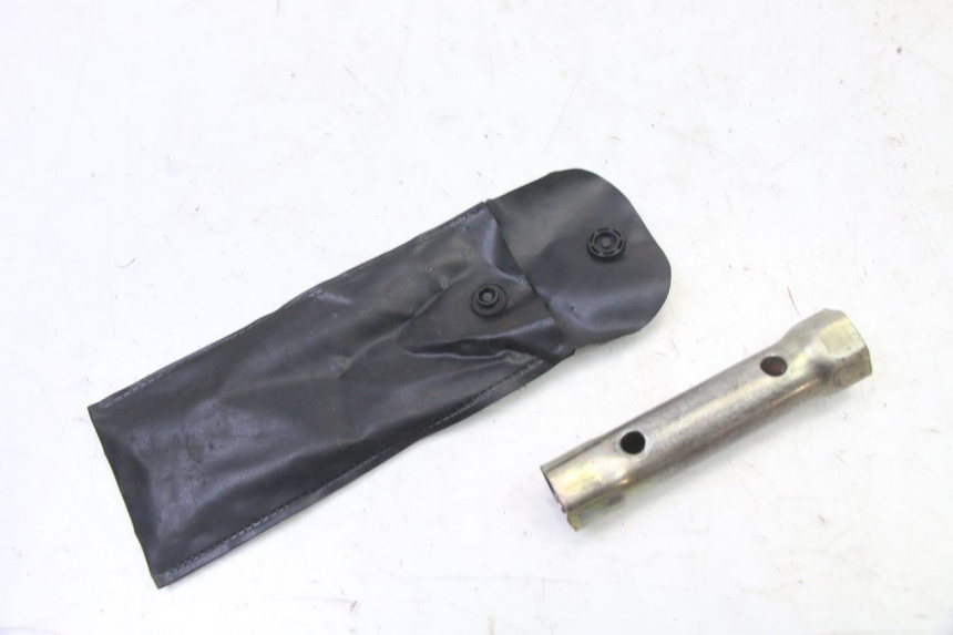 photo de TROUSSE A OUTILS SYM JET 14 4T 50 (2018 - 2022)