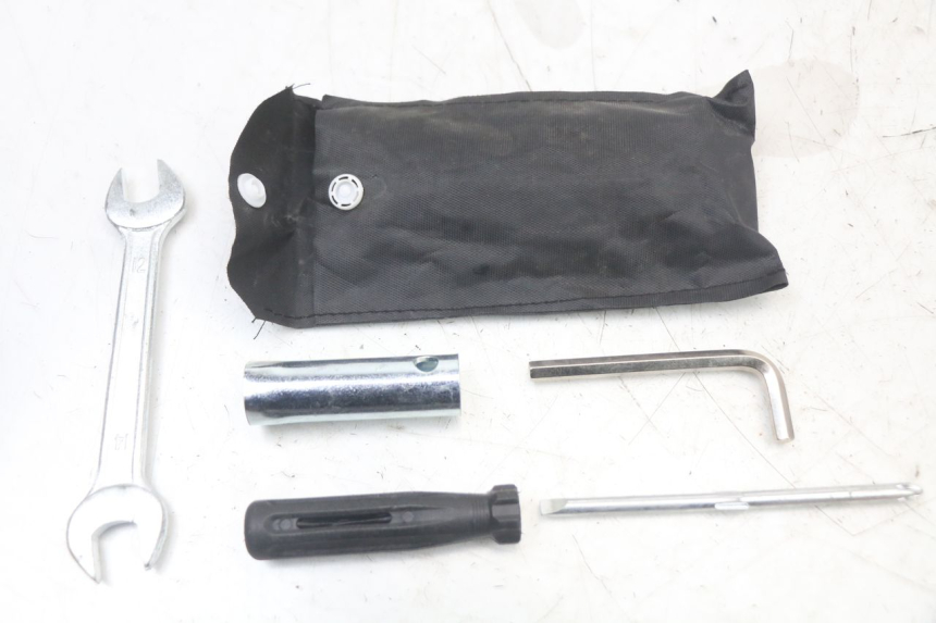 photo de TROUSSE A OUTILS MASH LEGEND'R 4T 50 (2021 - 2025)