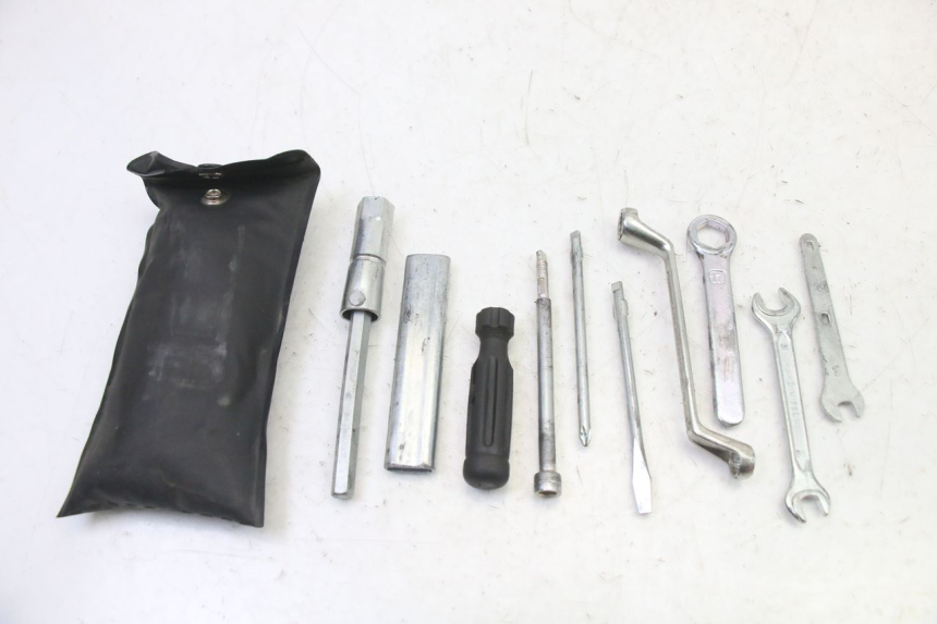 photo de TROUSSE A OUTILS HONDA NTV DEAUVILLE ABS 700 (2007 - 2016)