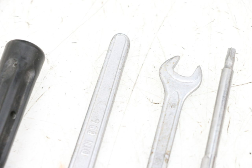 photo de TROUSSE A OUTILS BMW R GS 1250 (2021 - 2024) - Vue d’ensemble