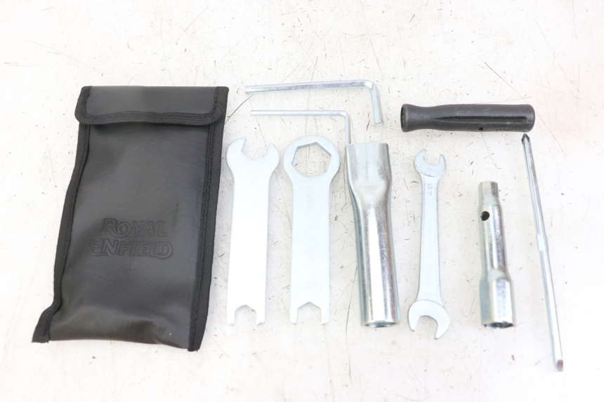 photo de TROUSSE A OUTILS ROYAL ENFIELD SCRAM 411 (2022 - 2024)