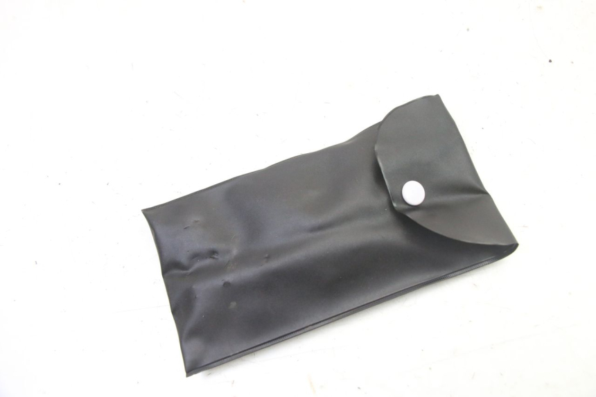 photo de TROUSSE A OUTILS GILERA RUNNER SP 50 (2006 - 2008)