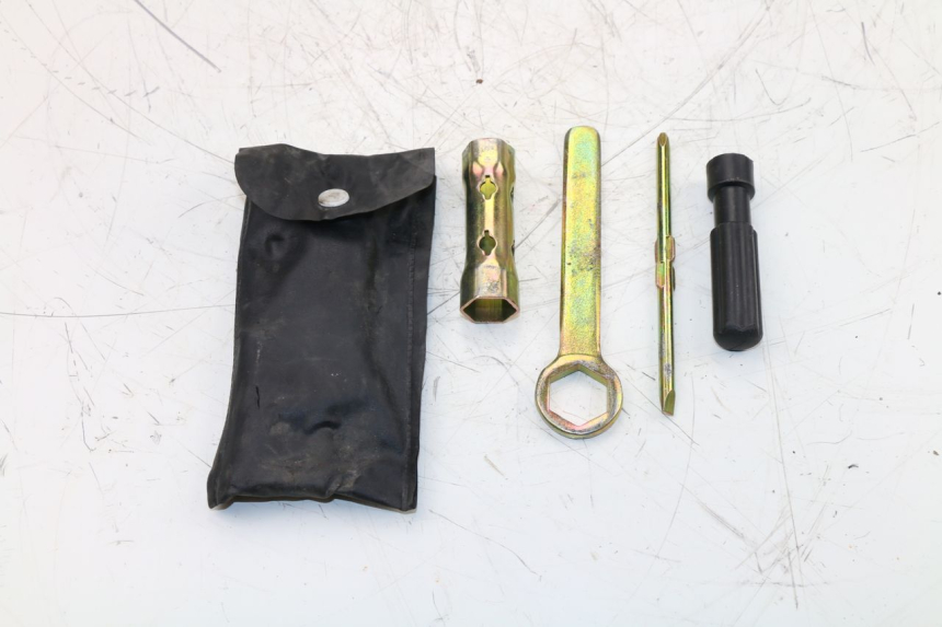 photo de TROUSSE A OUTILS SYM FIDDLE 2 125 (2010 - 2013)